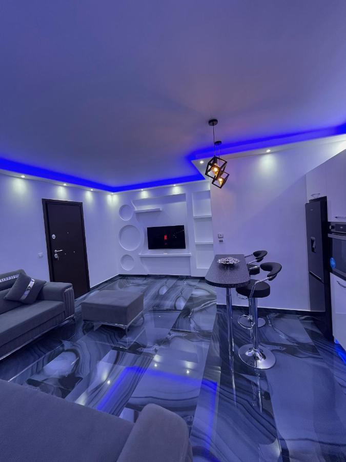 Rafina'S Luxury Apartment 외부 사진