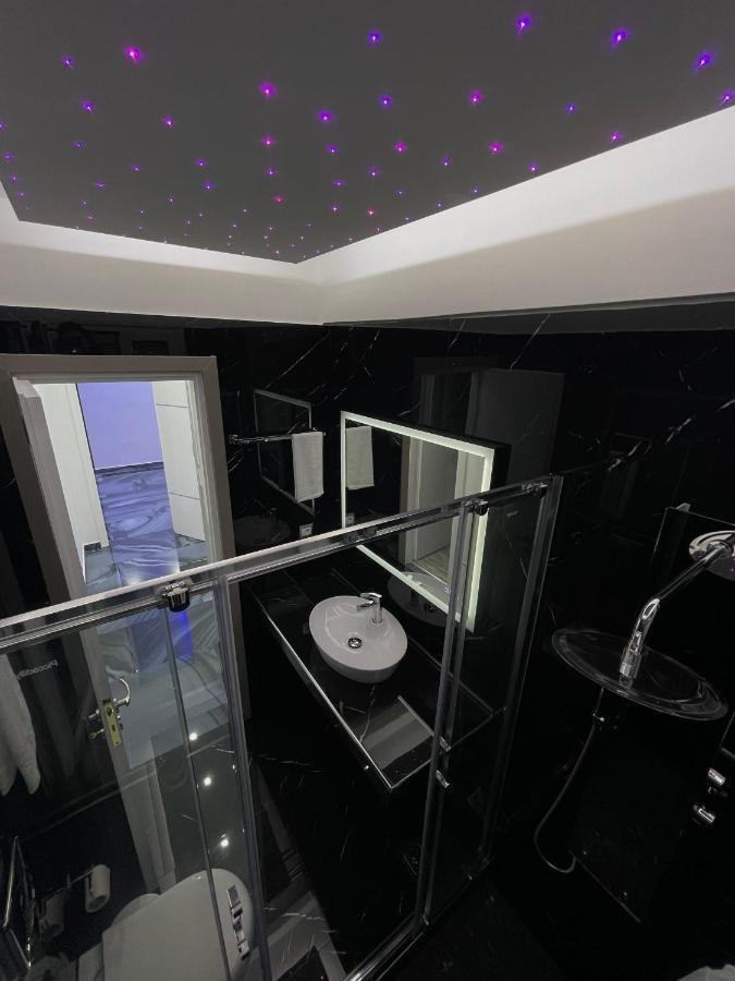 Rafina'S Luxury Apartment 외부 사진